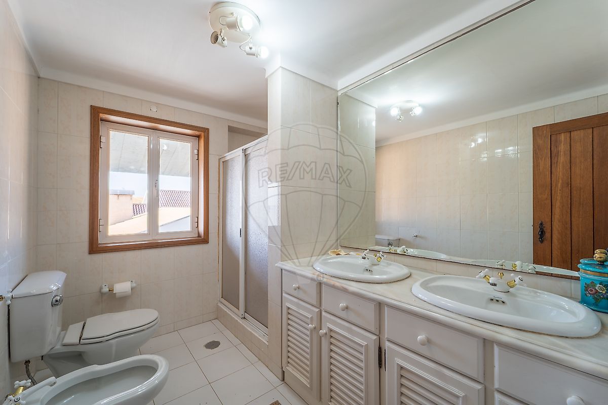 Gafanha - Aveiro, 4 Bedrooms Bedrooms, 0 ,2 BathroomsBathrooms,Villa,For Sale,0,1104