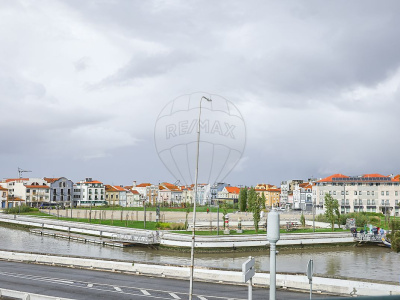 Aveiro, 2 Bedrooms Bedrooms, 0 ,1 BathroomBathrooms,Apartment,For Sale,0,1109