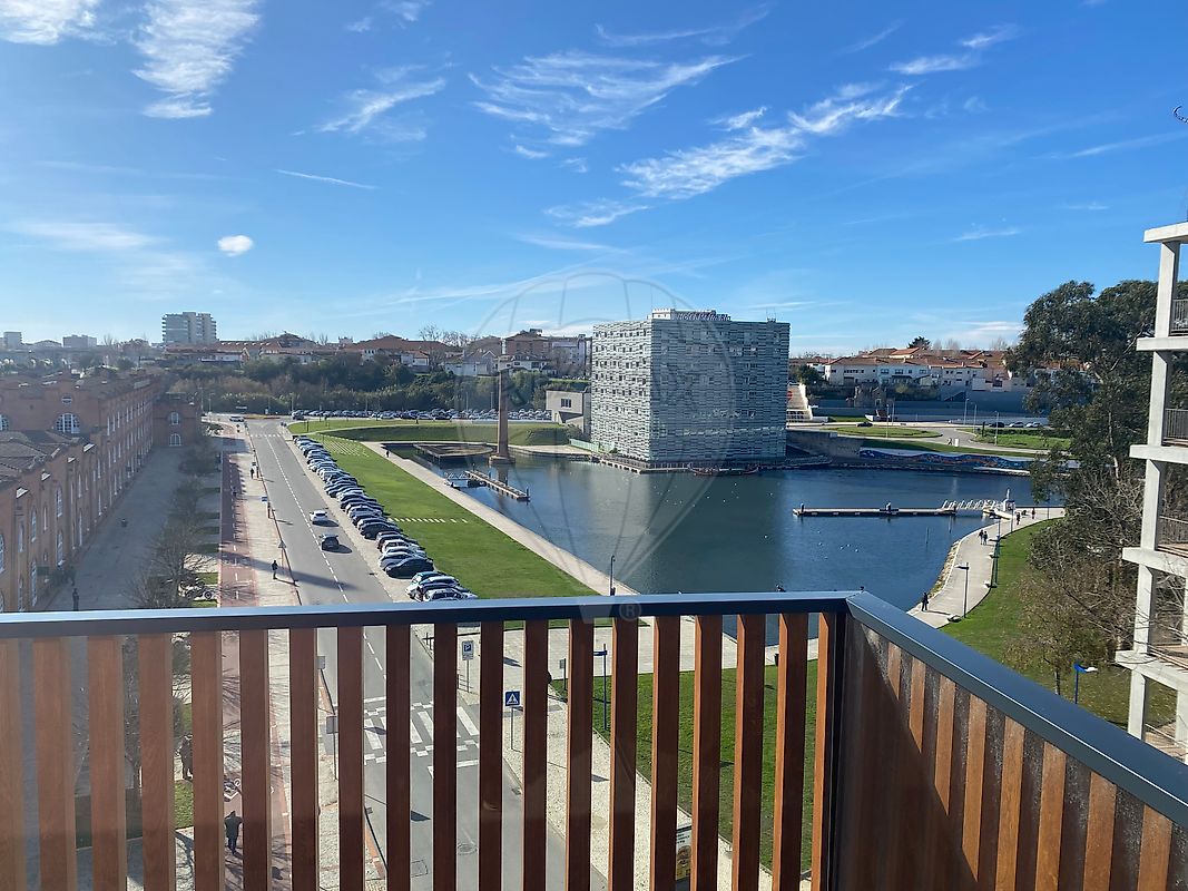 Aveiro, 4 Bedrooms Bedrooms, 0 ,5 BathroomsBathrooms,Apartment,For Sale,0,1114