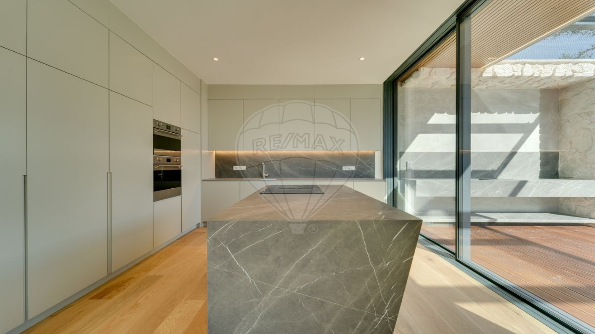 Cascsais, 4 Bedrooms Bedrooms, 0 ,6 BathroomsBathrooms,Apartment,For Sale,0,1148