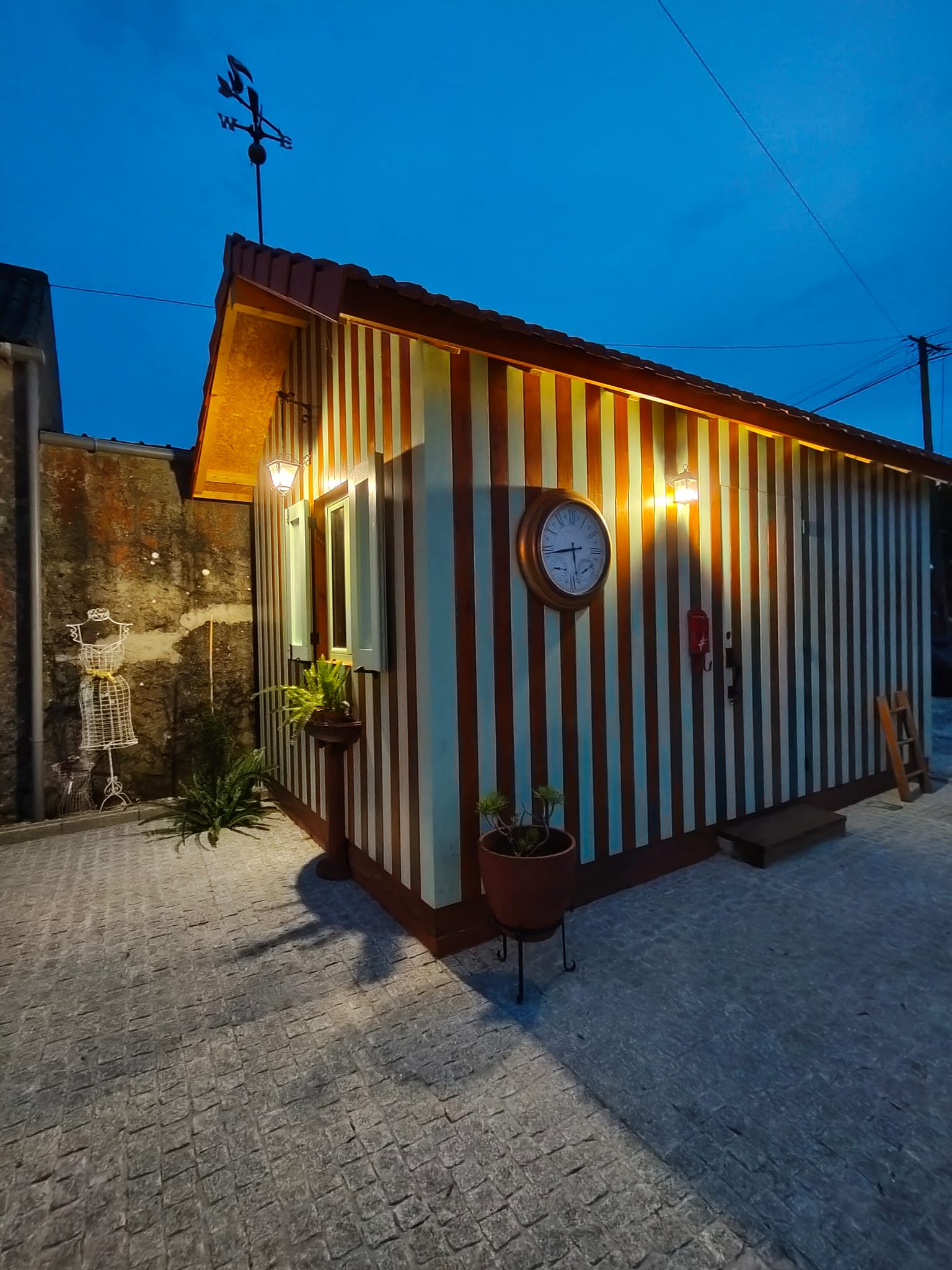 0 , 0 ,0,Office,For Sale,0,1169