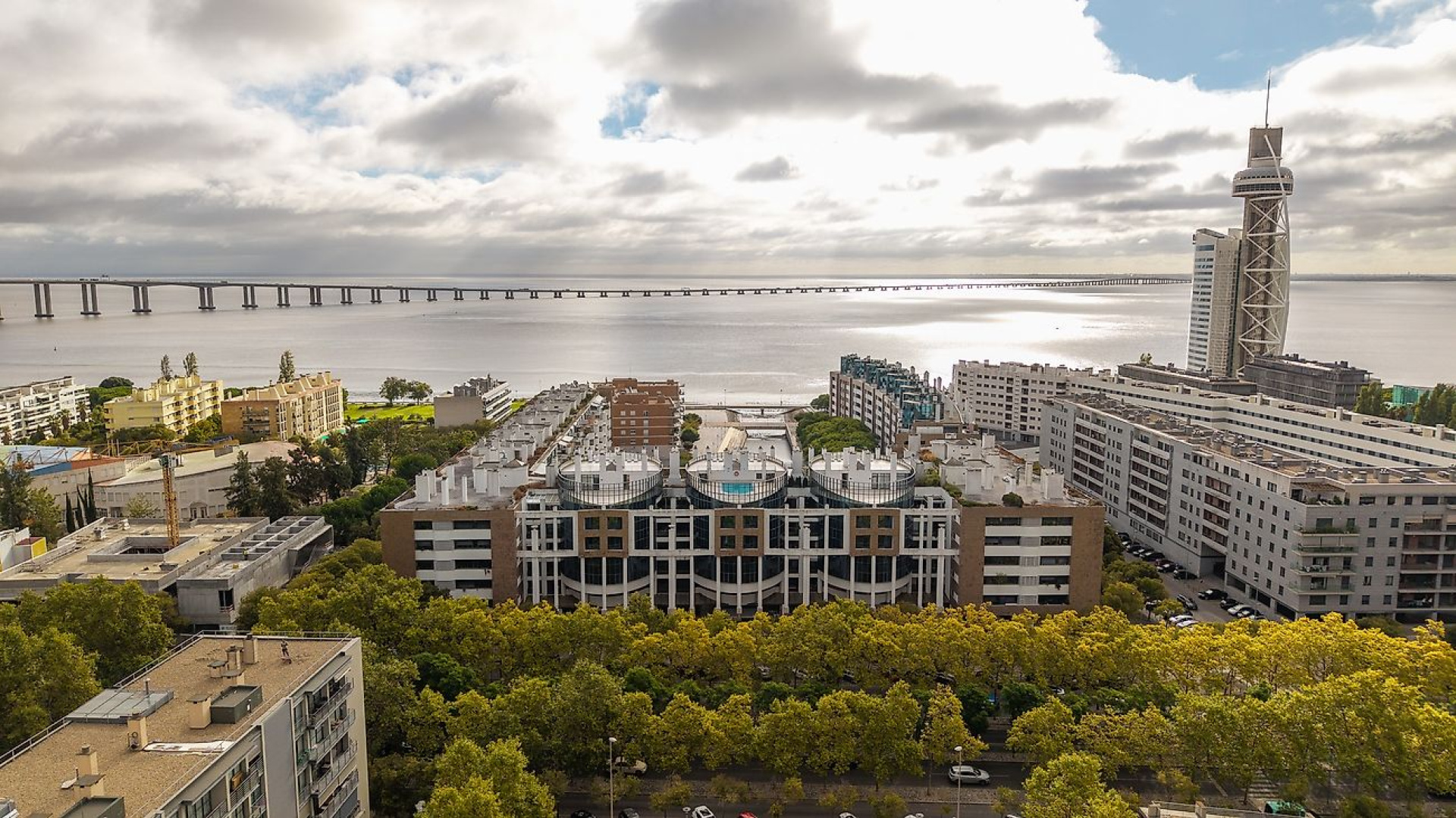 Parque das Nacoes - Lisboa, 3 Bedrooms Bedrooms, 0 ,3 BathroomsBathrooms,Apartment,For Sale,0,1183