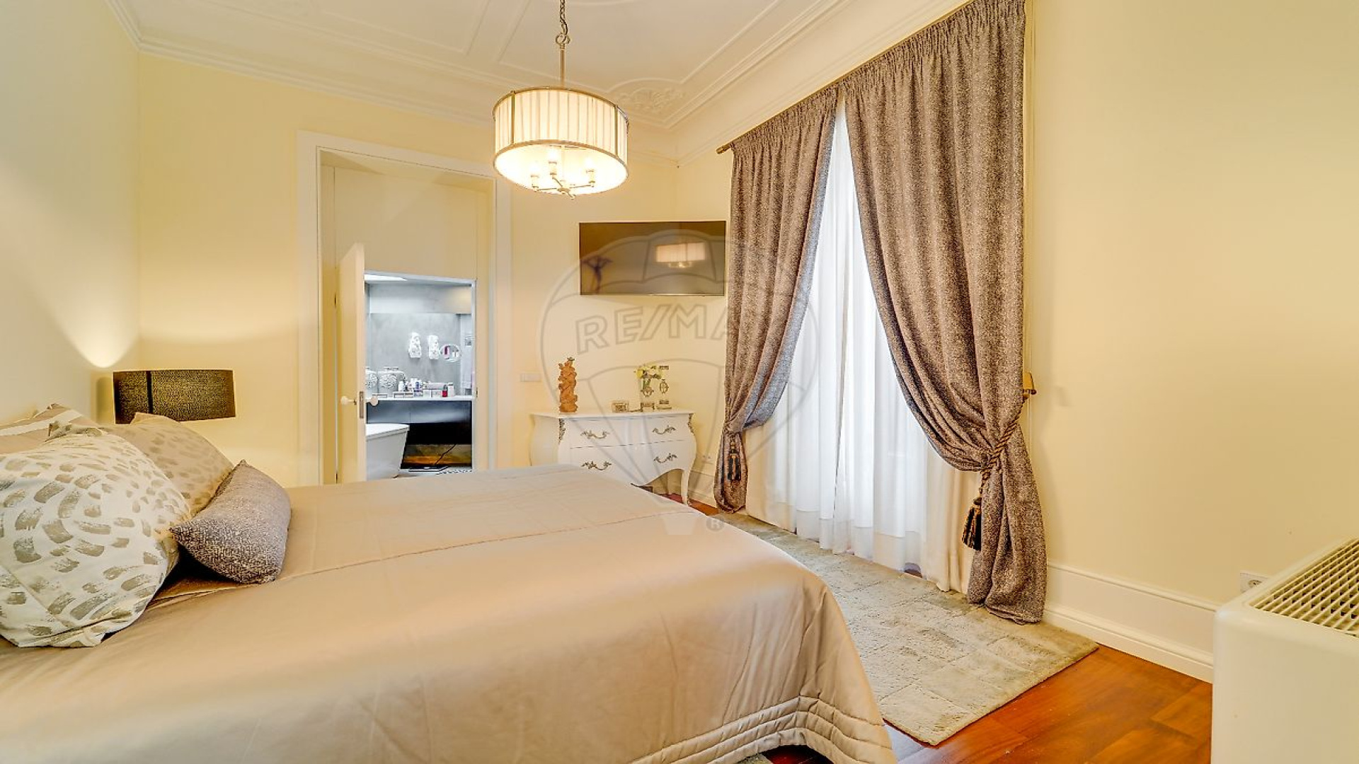 Esgueira - Aveiro, 4 Bedrooms Bedrooms, 0 ,4 BathroomsBathrooms,Villa,For Sale,0,1185