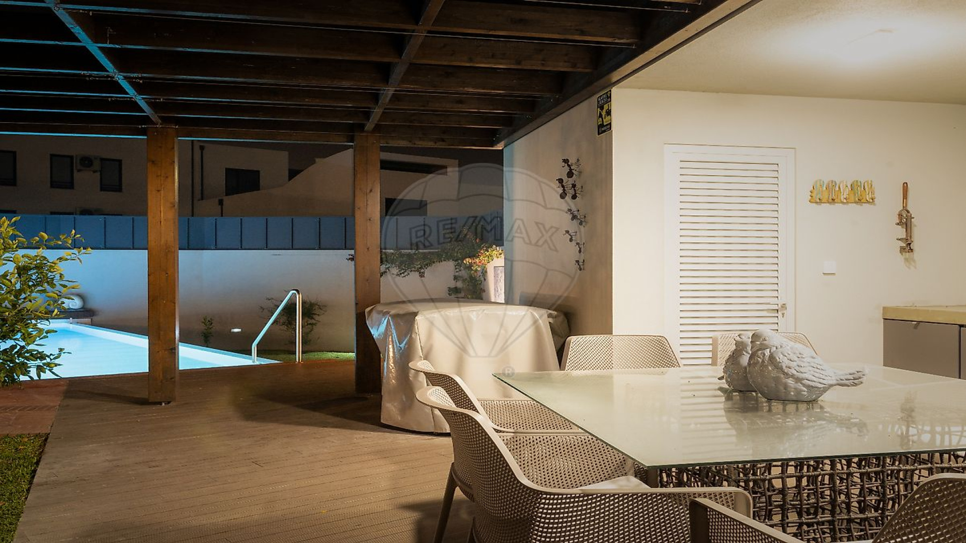 Esgueira - Aveiro, 4 Bedrooms Bedrooms, 0 ,4 BathroomsBathrooms,Villa,For Sale,0,1185