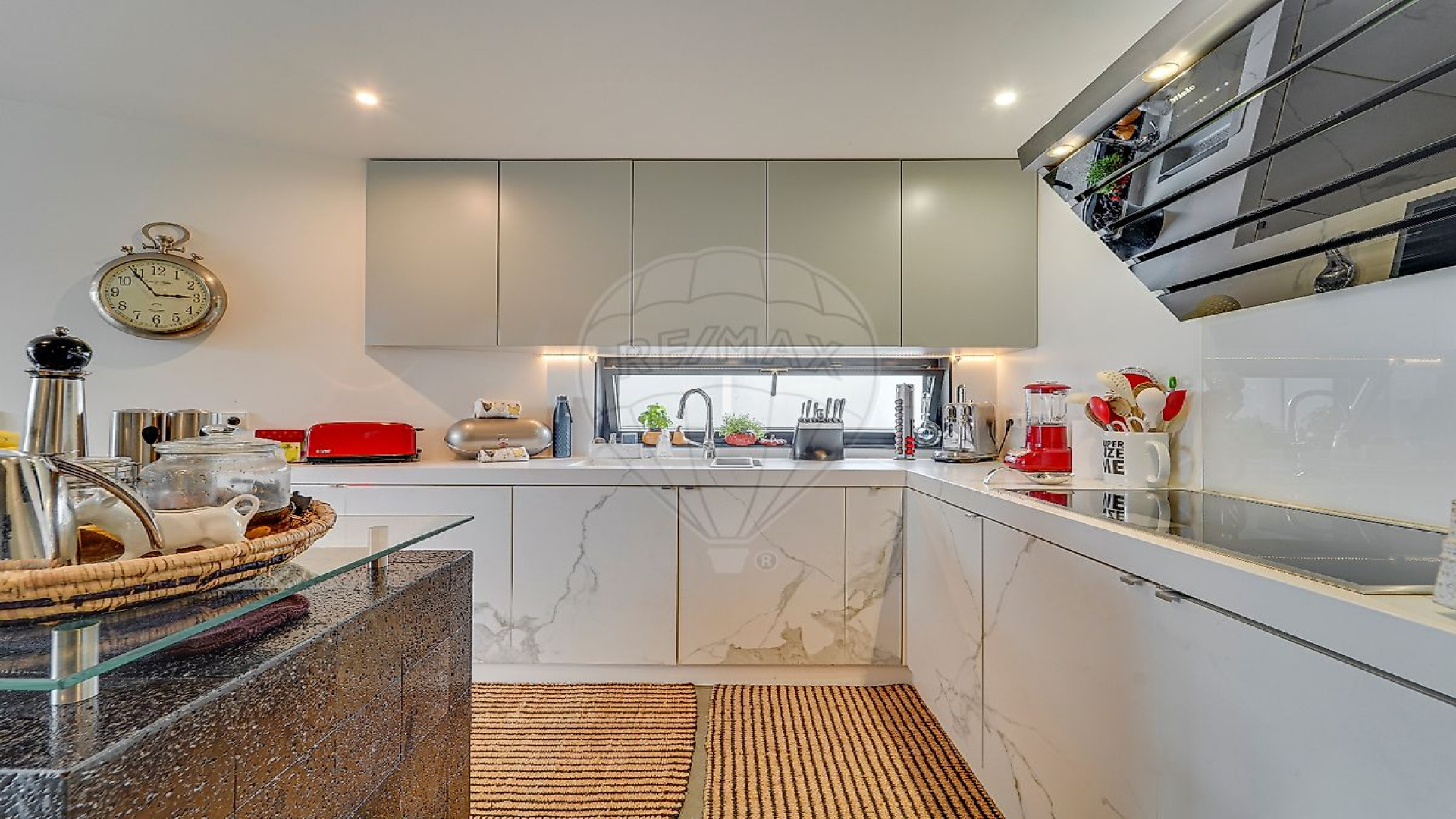 Esgueira - Aveiro, 4 Bedrooms Bedrooms, 0 ,4 BathroomsBathrooms,Villa,For Sale,0,1185