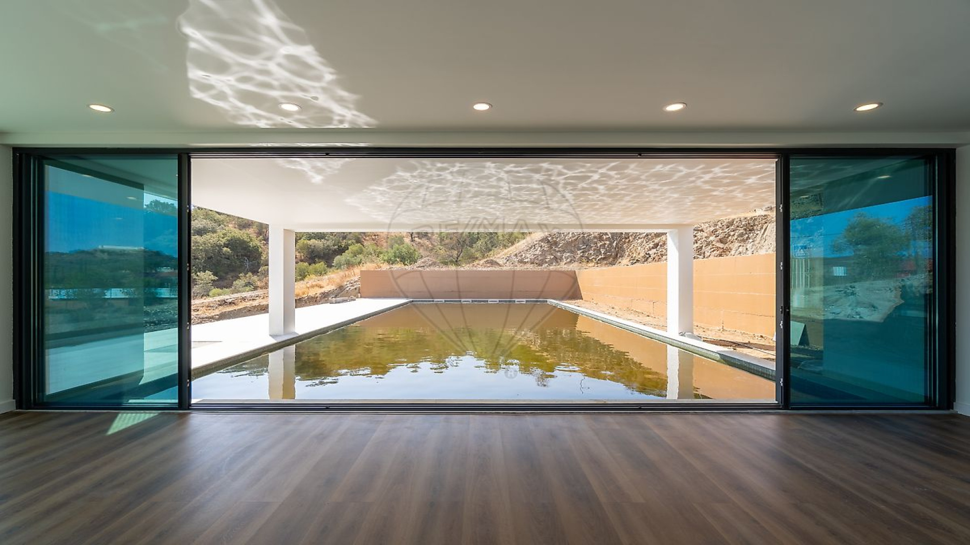 Alcoutim - Algarve, 4 Bedrooms Bedrooms, 0 ,5 BathroomsBathrooms,Villa,For Sale,0,1188