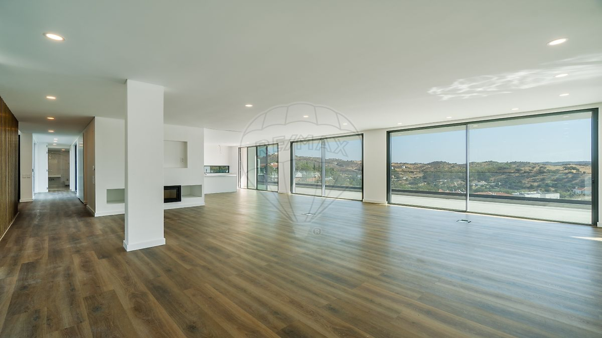 Alcoutim - Algarve, 4 Bedrooms Bedrooms, 0 ,5 BathroomsBathrooms,Villa,For Sale,0,1188