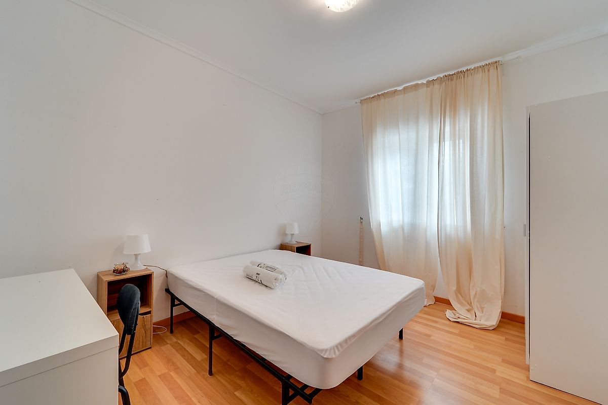 Aveiro, 5 Bedrooms Bedrooms, 0 ,3 BathroomsBathrooms,Villa,For Sale,0,1190