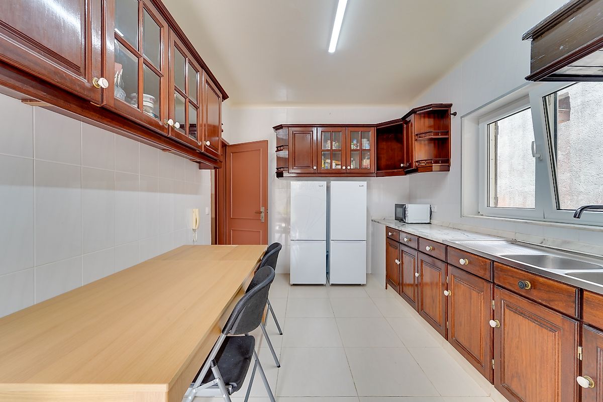 Aveiro, 5 Bedrooms Bedrooms, 0 ,3 BathroomsBathrooms,Villa,For Sale,0,1190