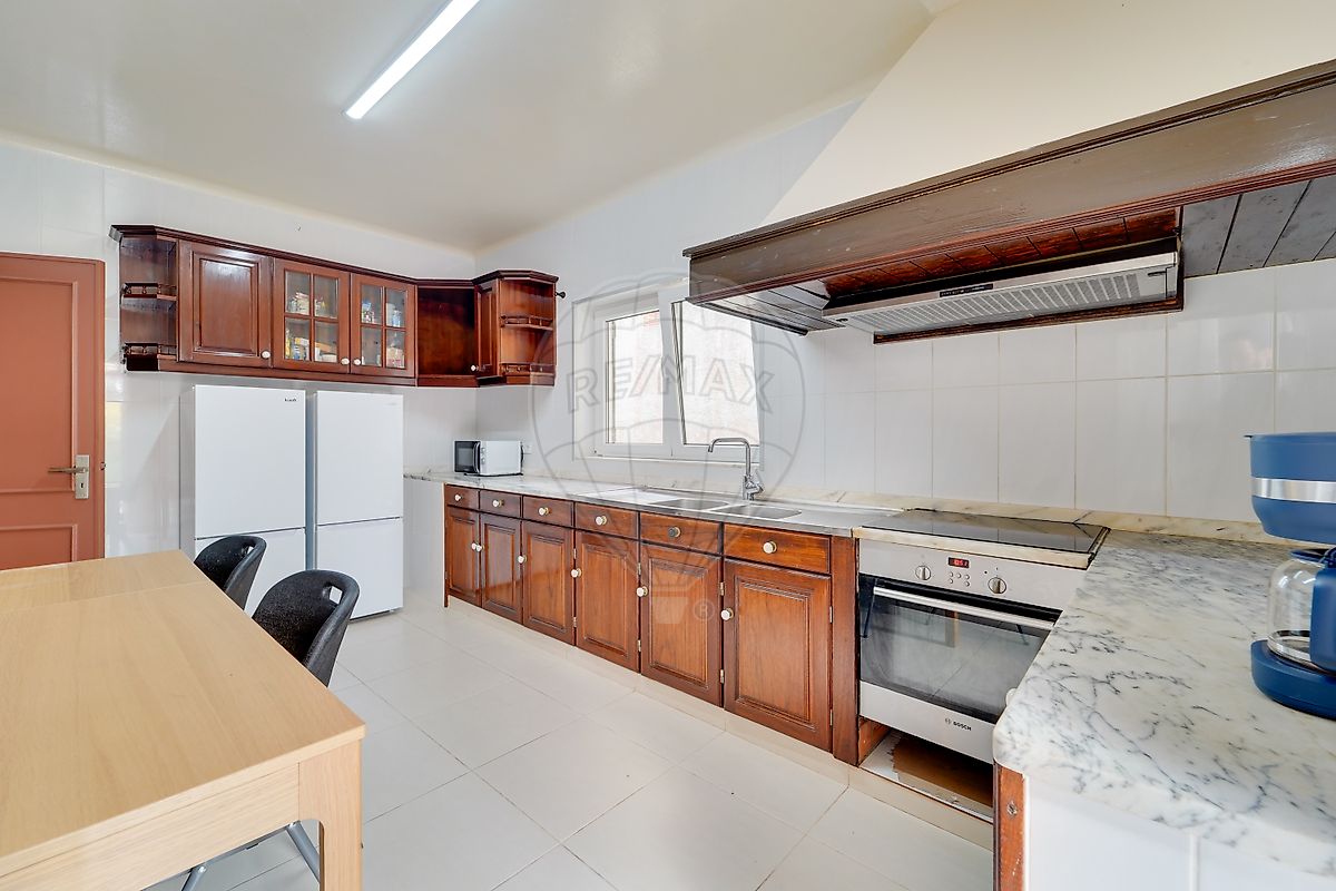 Aveiro, 5 Bedrooms Bedrooms, 0 ,3 BathroomsBathrooms,Villa,For Sale,0,1190