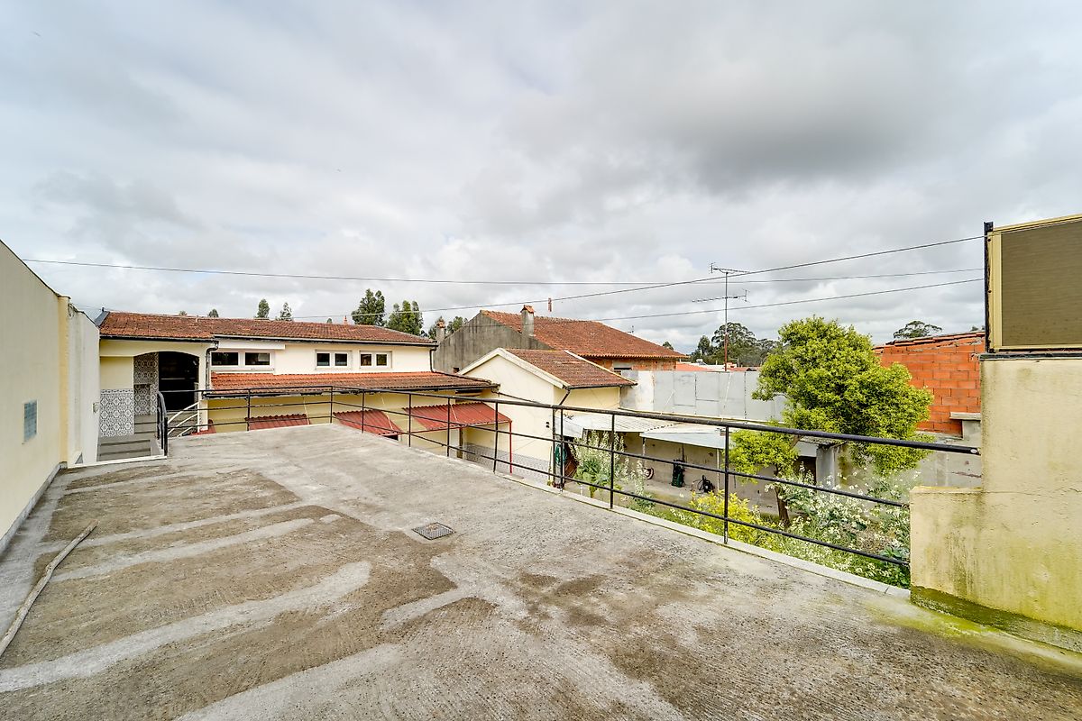 Aveiro, 5 Bedrooms Bedrooms, 0 ,3 BathroomsBathrooms,Villa,For Sale,0,1190