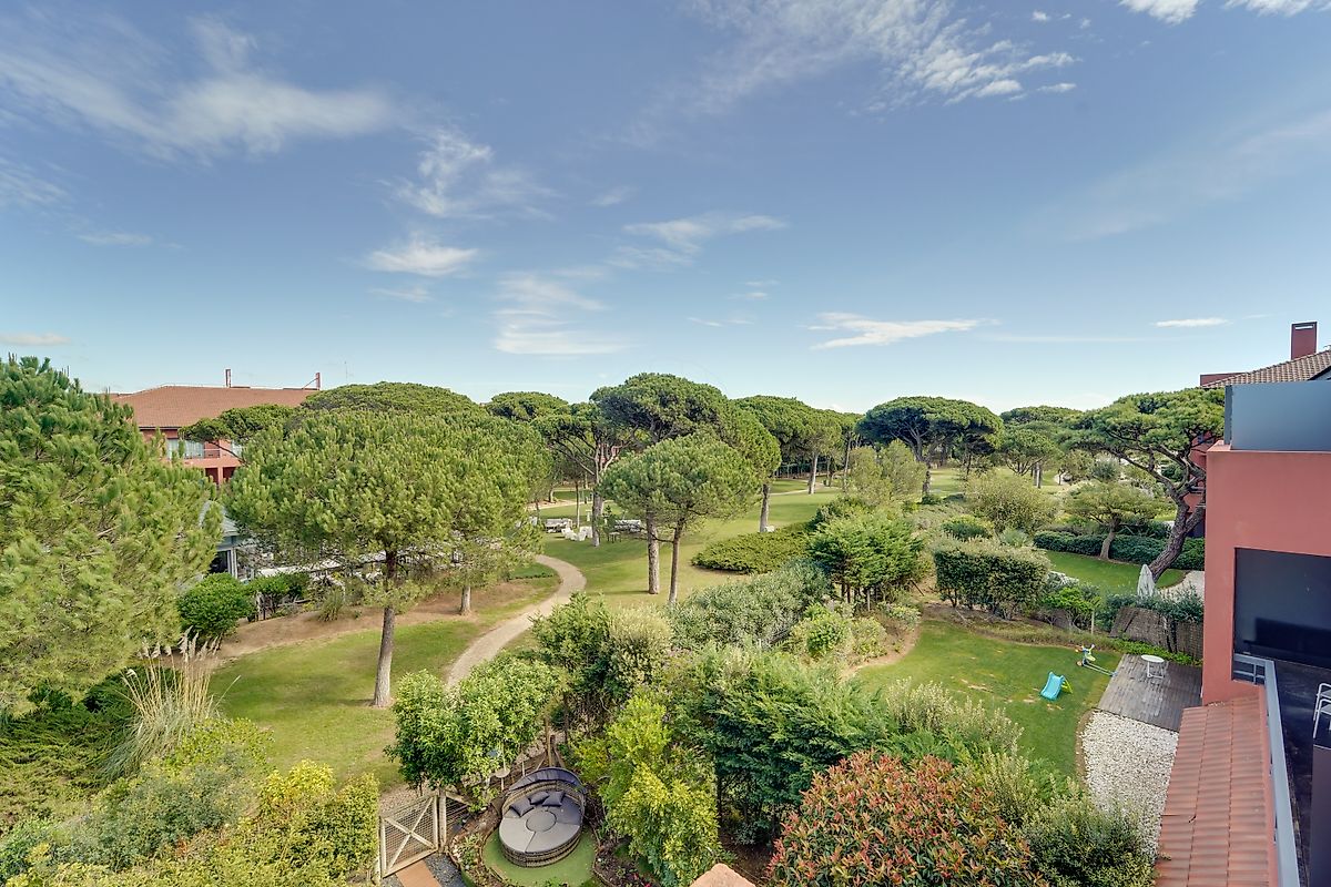 Cascais, 3 Bedrooms Bedrooms, 0 ,5 BathroomsBathrooms,Apartment,For Sale,0,1200