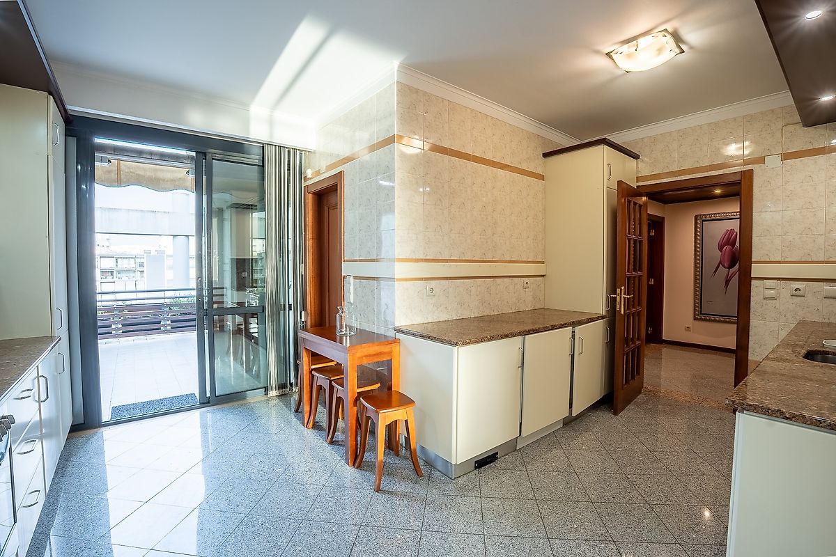 Parque das Nacoes - Lisboa, 3 Bedrooms Bedrooms, 0 ,3 BathroomsBathrooms,Apartment,For Sale,0,1201