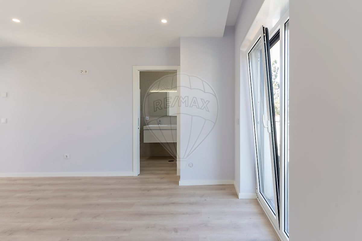 Aradas - Aveiro, 4 Bedrooms Bedrooms, 0 ,3 BathroomsBathrooms,Villa,For Sale,0,1203