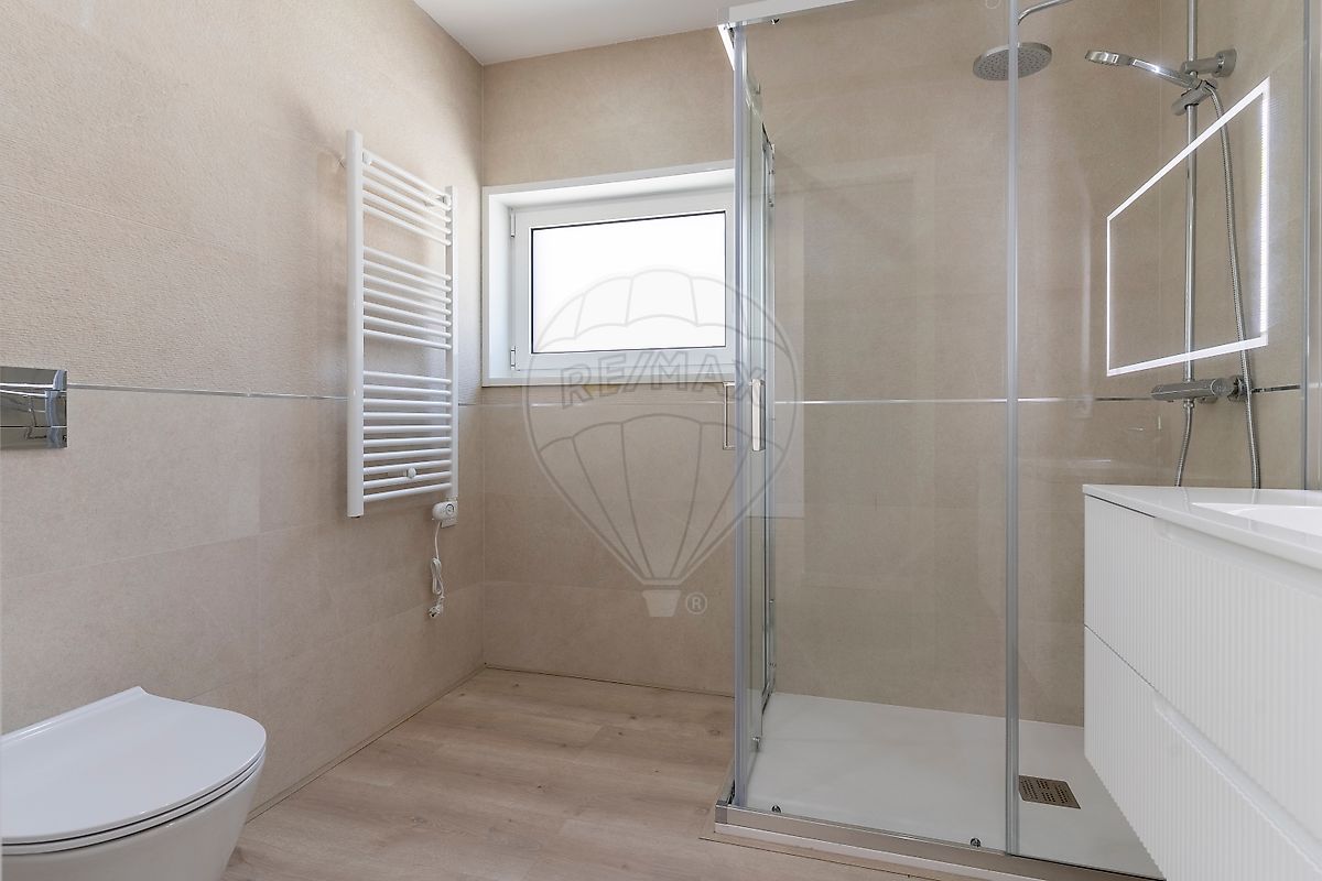 Aradas - Aveiro, 4 Bedrooms Bedrooms, 0 ,3 BathroomsBathrooms,Villa,For Sale,0,1203