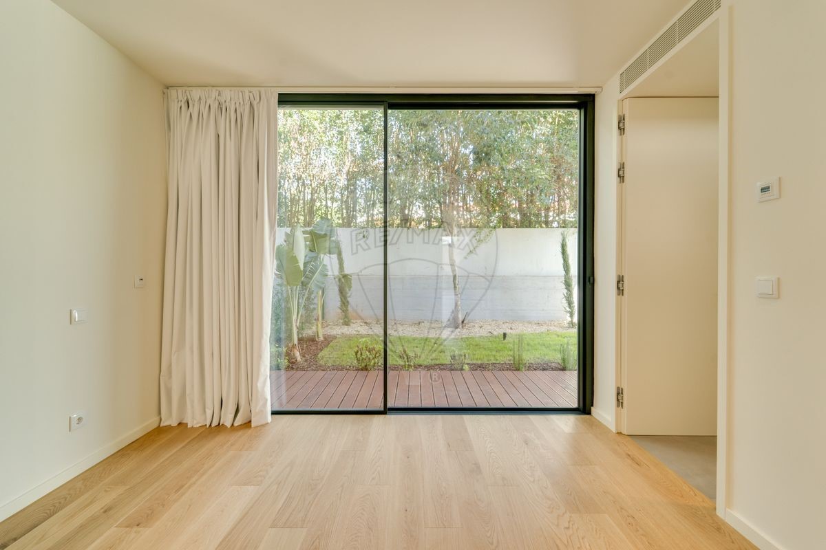 Cascsais, 4 Bedrooms Bedrooms, 0 ,6 BathroomsBathrooms,Apartment,For Sale,0,1204