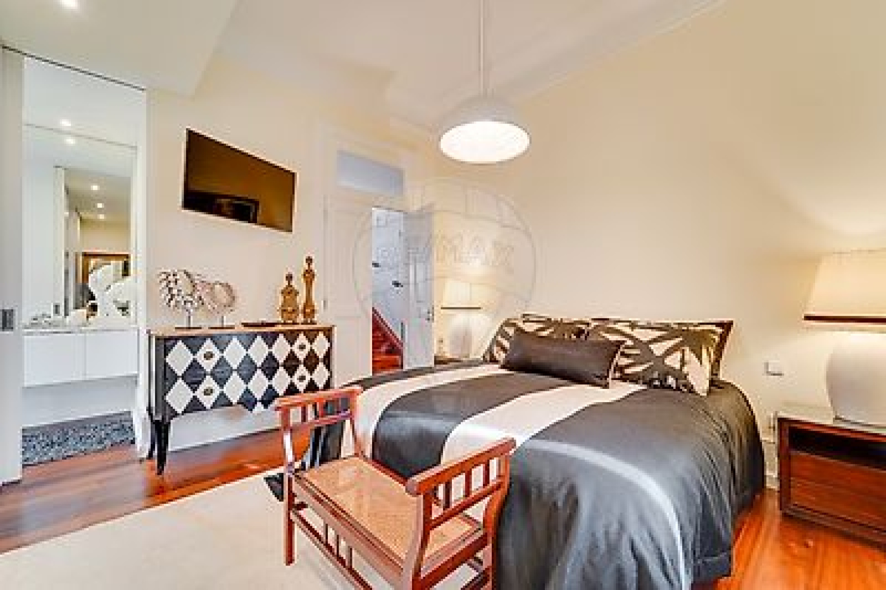 Lisbon, 4 Bedrooms Bedrooms, 0 ,4 BathroomsBathrooms,Villa,For Sale,0,1022