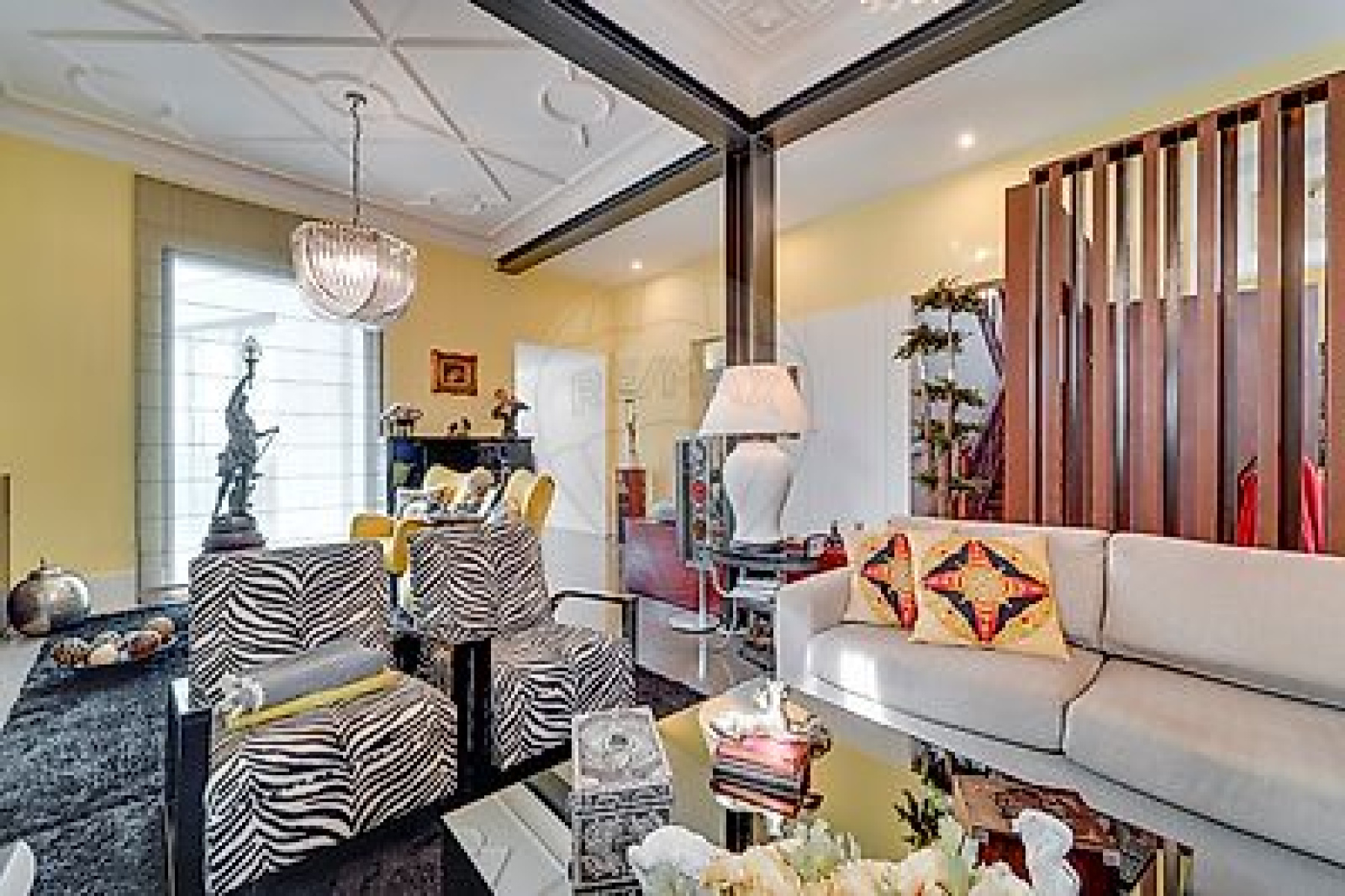 Lisbon, 4 Bedrooms Bedrooms, 0 ,4 BathroomsBathrooms,Villa,For Sale,0,1022