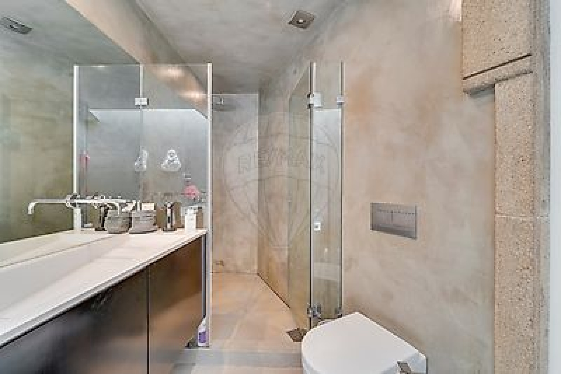 Lisbon, 4 Bedrooms Bedrooms, 0 ,4 BathroomsBathrooms,Villa,For Sale,0,1022