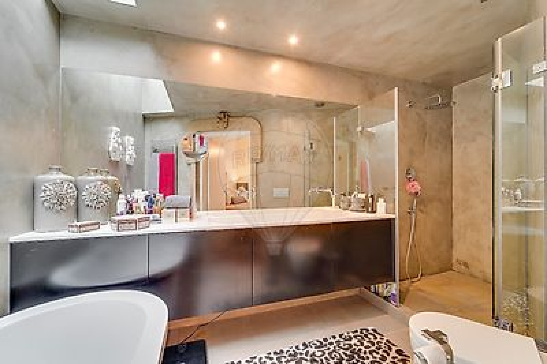 Lisbon, 4 Bedrooms Bedrooms, 0 ,4 BathroomsBathrooms,Villa,For Sale,0,1022