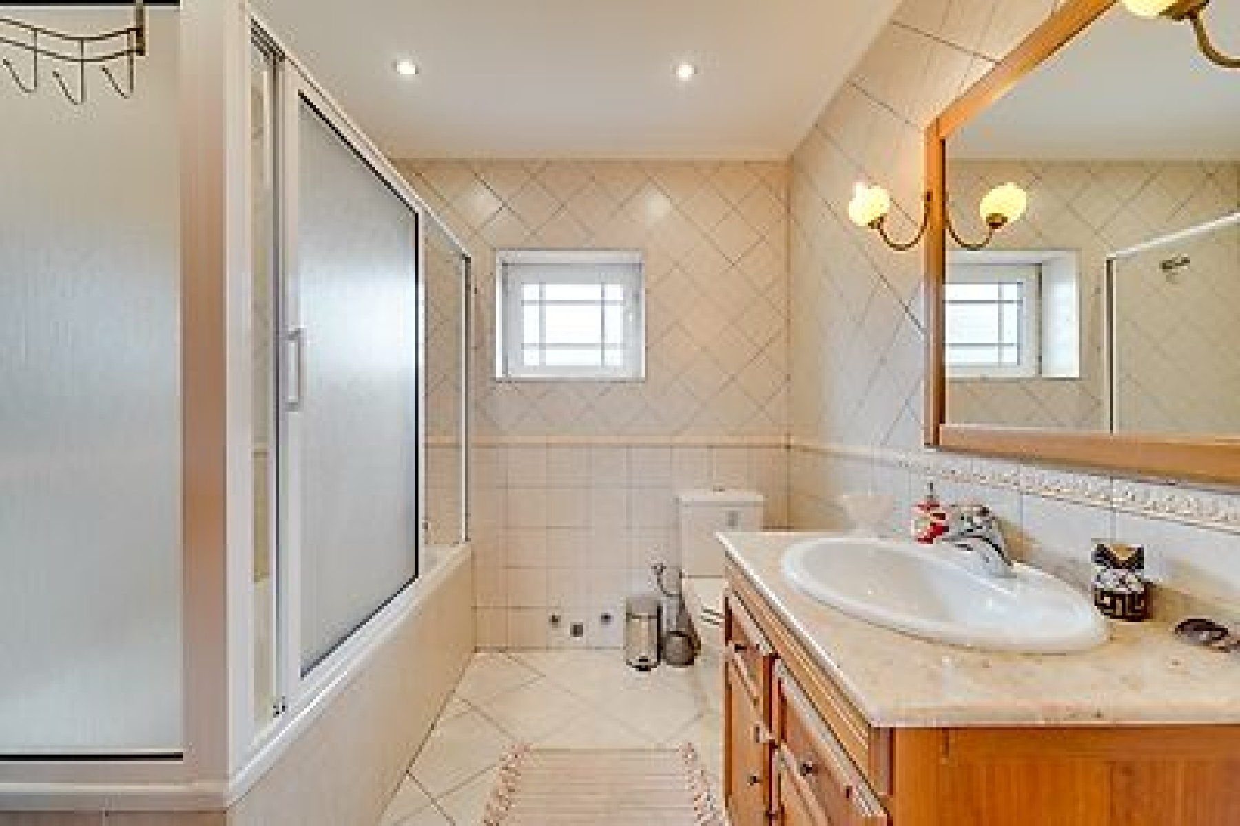 Aveiro, 4 Bedrooms Bedrooms, 0 ,2 BathroomsBathrooms,Villa,For Sale,0,1024