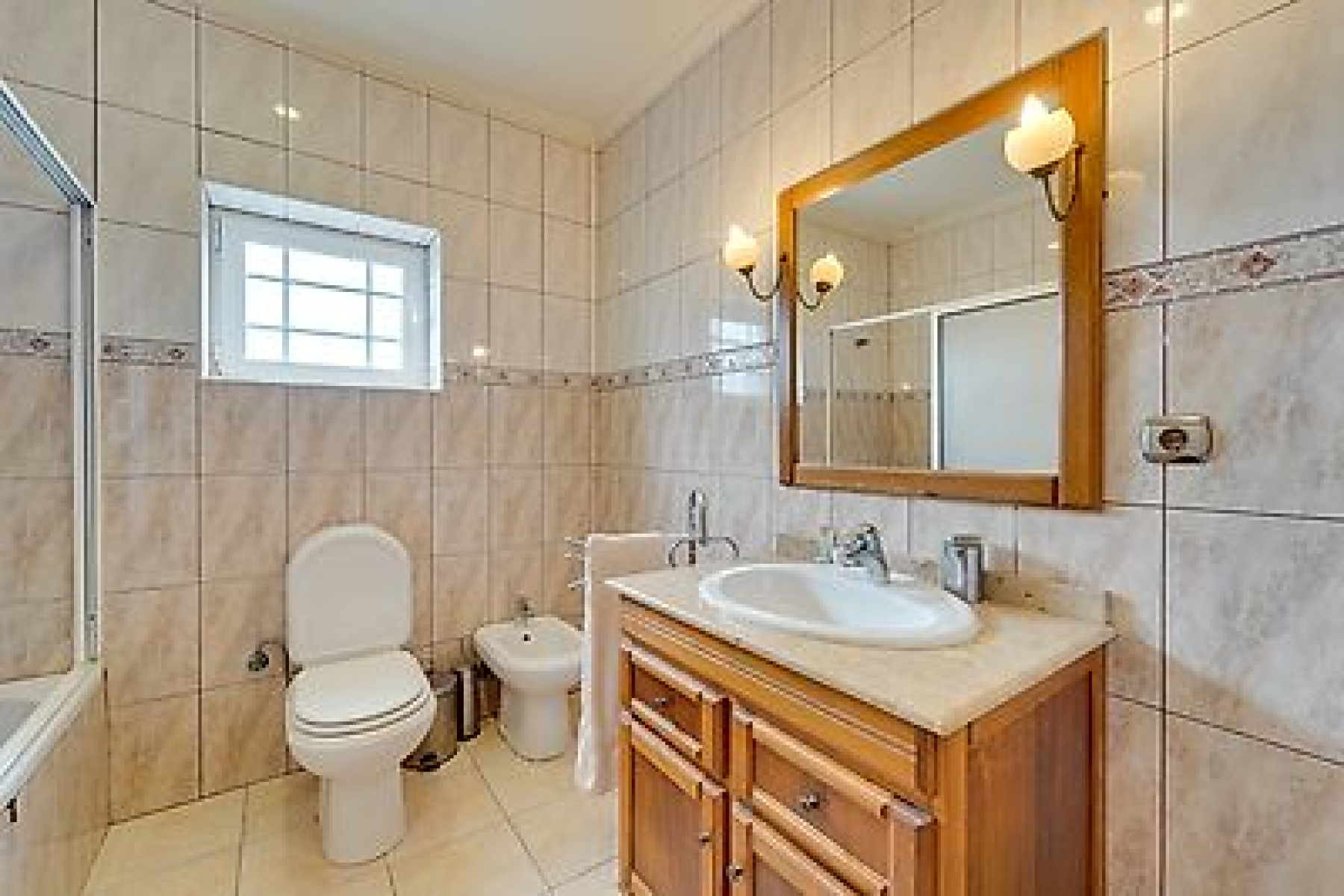 Aveiro, 4 Bedrooms Bedrooms, 0 ,2 BathroomsBathrooms,Villa,For Sale,0,1024