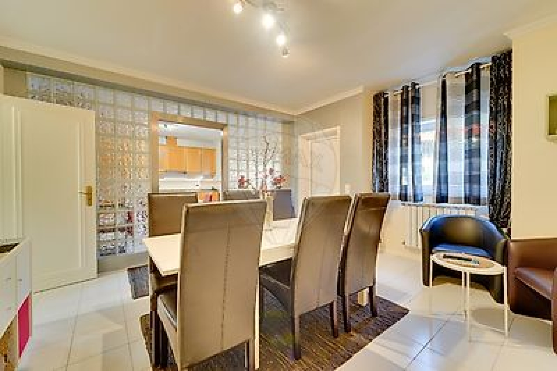 Aveiro, 4 Bedrooms Bedrooms, 0 ,3 BathroomsBathrooms,Villa,For Sale,0,1028