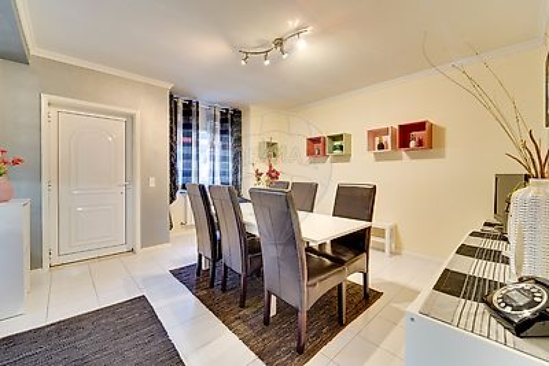 Aveiro, 4 Bedrooms Bedrooms, 0 ,3 BathroomsBathrooms,Villa,For Sale,0,1028