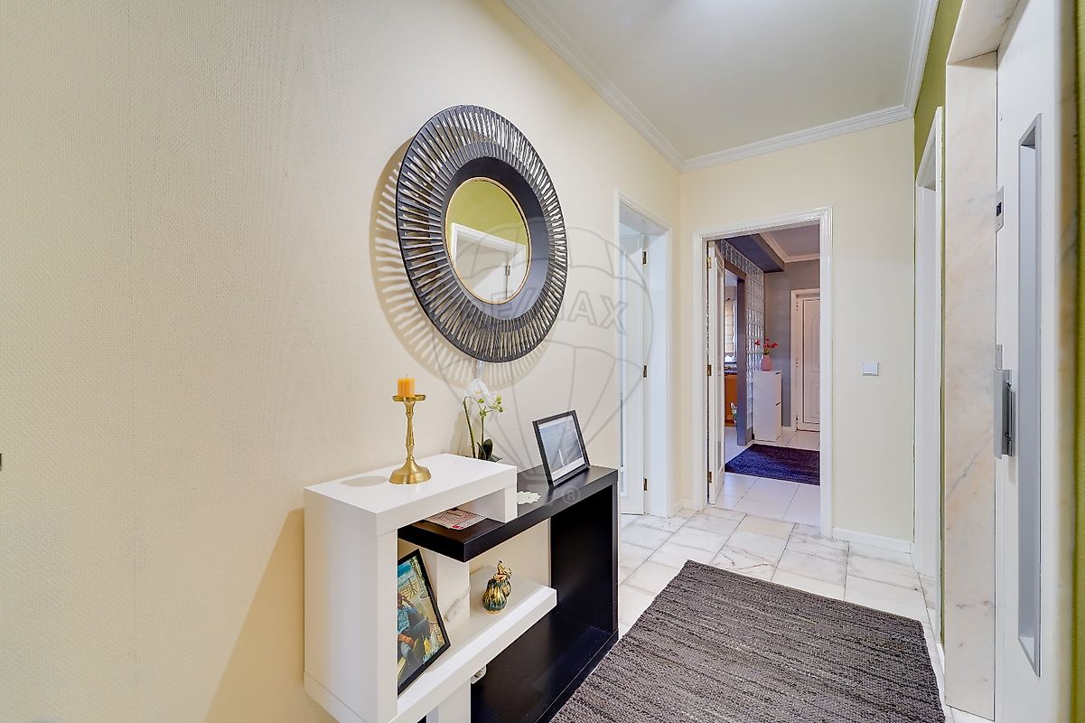 Aveiro, 4 Bedrooms Bedrooms, 0 ,3 BathroomsBathrooms,Villa,For Sale,0,1073