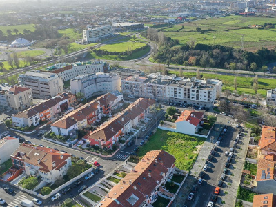 Aveiro, 4 Bedrooms Bedrooms, 0 ,3 BathroomsBathrooms,Villa,For Sale,0,1073