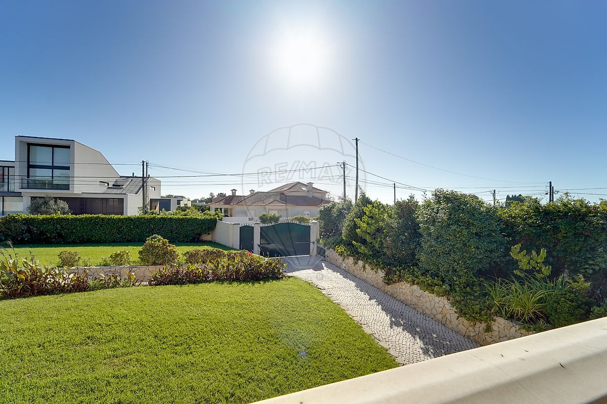 Esgueira - Aveiro, 5 Bedrooms Bedrooms, 0 ,6 BathroomsBathrooms,Villa,For Sale,0,1074