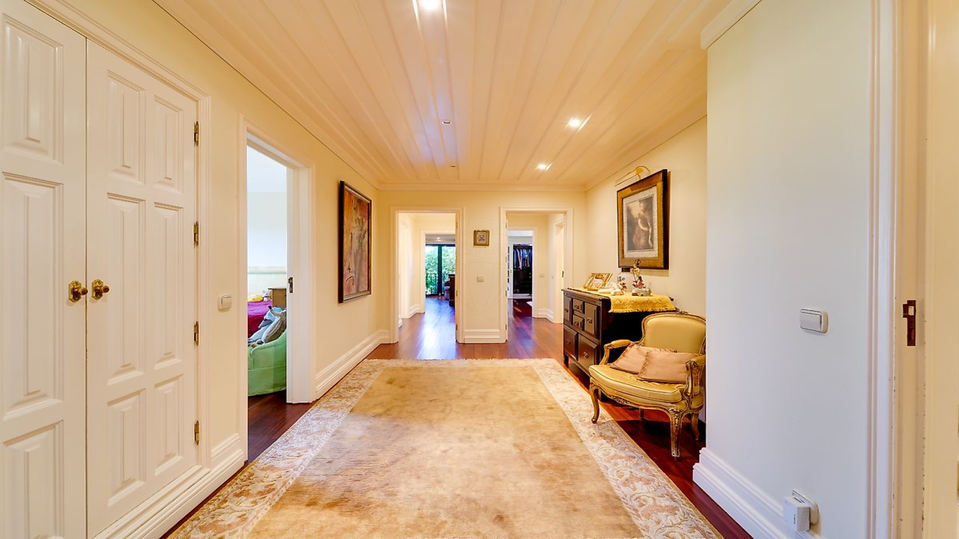 Esgueira - Aveiro, 5 Bedrooms Bedrooms, 0 ,6 BathroomsBathrooms,Villa,For Sale,0,1074