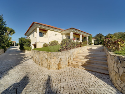 Esgueira - Aveiro, 5 Bedrooms Bedrooms, 0 ,6 BathroomsBathrooms,Villa,For Sale,0,1074